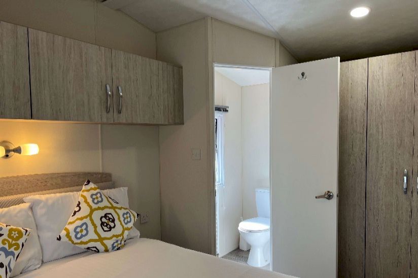 Two Bed Delta Hideaway (40x13) 2019 Two Bed Delta Hideaway (40x13) 2019