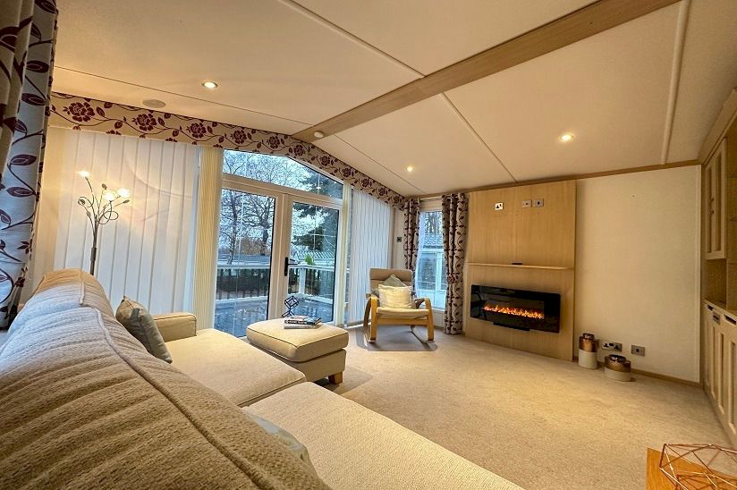 Two Bed Carnaby Essence (40x13) 2011 Two Bed Carnaby Essence (40x13) 2011