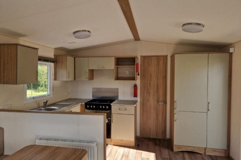 Two Bed Pre-Loved ABI Summer Breeze (36x12) 2015 Two Bed Pre-Loved ABI Summer Breeze (36x12) 2015