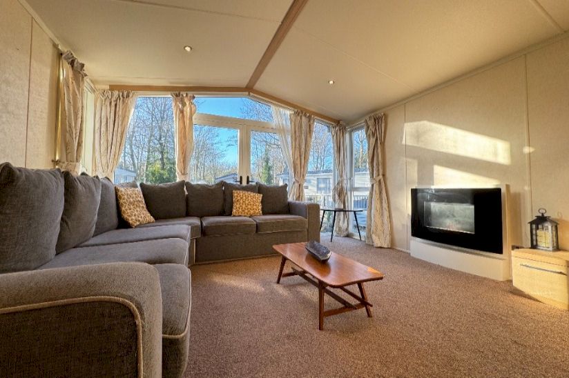 Two Bed Swift Champagne (40x13) 2010 Two Bed Swift Champagne (40x13) 2010