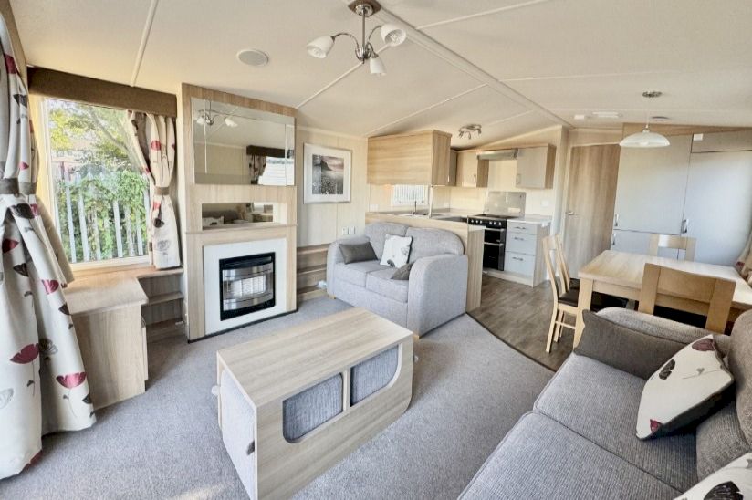 Three Bed Swift Bordeaux (38x12) Three Bed Swift Bordeaux (38x12)