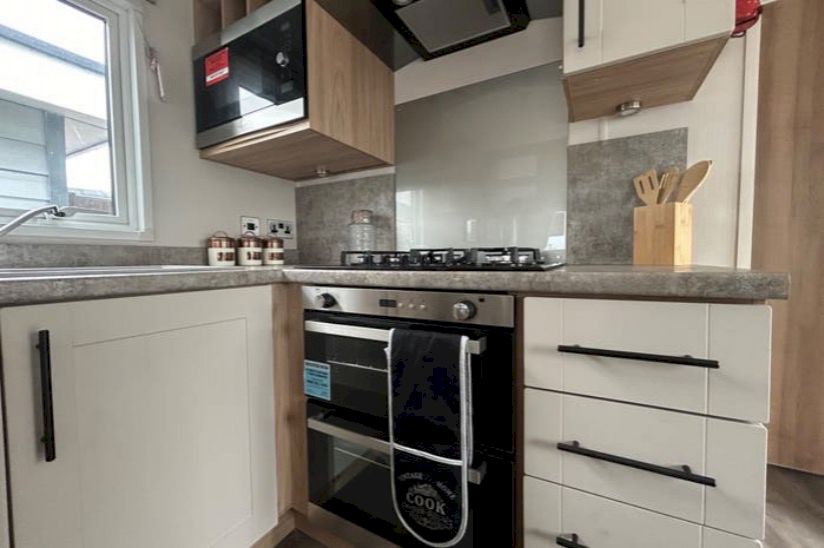 Three bed Willerby Lamberhurst (38x12) 2024 Three bed Willerby Lamberhurst (38x12) 2024