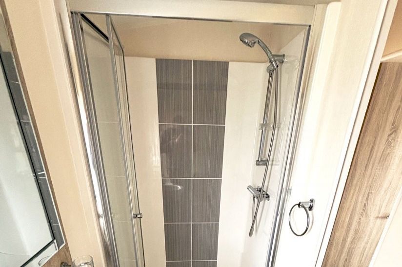 Three bed Swift Bordeaux Three bed Swift Bordeaux