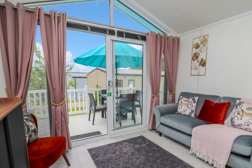Two Bed Private Sale Stately Albion Salisbury (38x12) 2015 Two Bed Private Sale Stately Albion Salisbury (38x12) 2015
