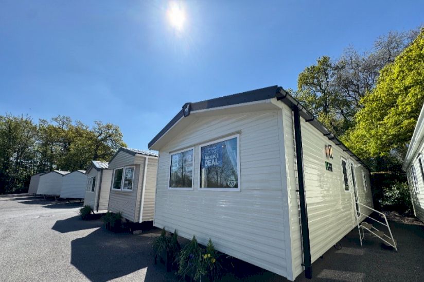 Two Bed Willerby Midhurst (35x12) 2024 Two Bed Willerby Midhurst (35x12) 2024