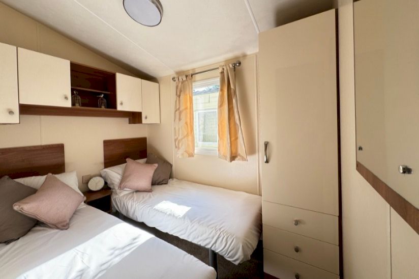 Two Bed Willerby Ninfield (35x12) 2012 Two Bed Willerby Ninfield (35x12) 2012