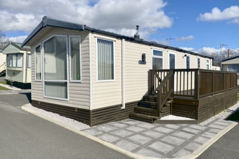 Three Bed Swift Moselle (38x12) 2011 Three Bed Swift Moselle (38x12) 2011