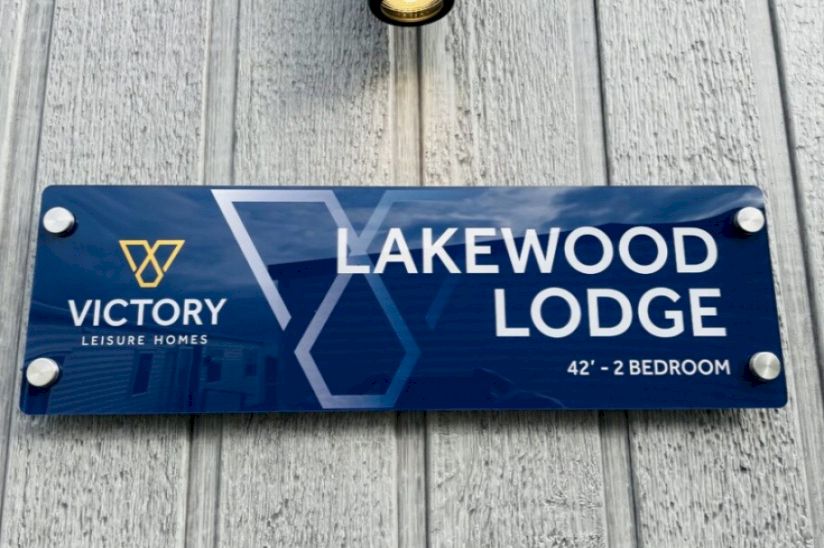 Two Bed Victory Lakewood (42x14) 2022 Two Bed Victory Lakewood (42x14) 2022