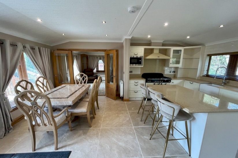 Three Bed Bespoke Richmond Park Home Three Bed Bespoke Richmond Park Home