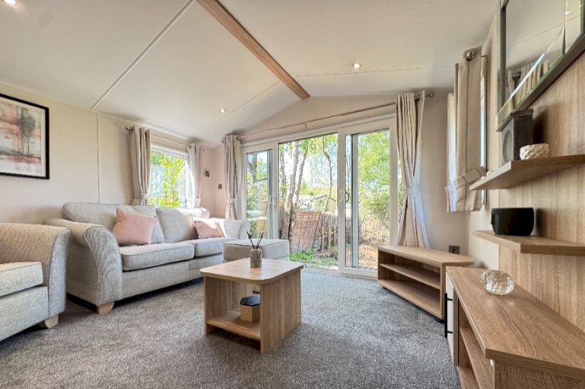 Two Bed Willerby Manor (38x12) 2025 Two Bed Willerby Manor (38x12) 2025