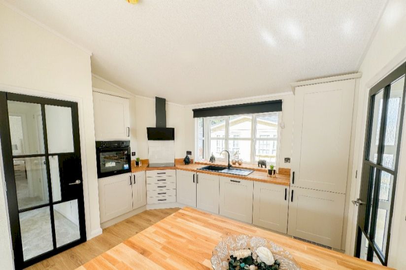 Two Bed Stately Albion Woburn (45x20) Two Bed Stately Albion Woburn (45x20)
