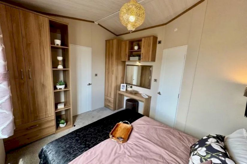 Two Bed Pemberton Park Lane (43x14) 2023 Two Bed Pemberton Park Lane (43x14) 2023