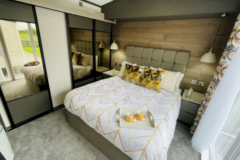 Two Bed Victory Lakewood (42x14) 2022 Two Bed Victory Lakewood (42x14) 2022