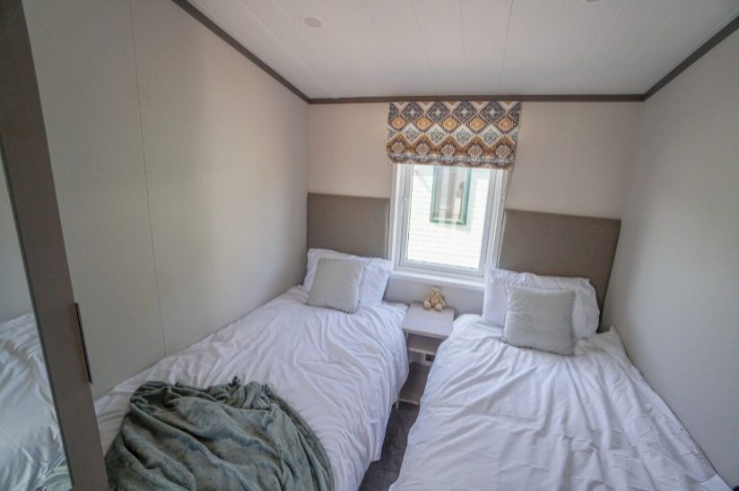 Two Bed Victory Lakewood (40x14) Two Bed Victory Lakewood (40x14)