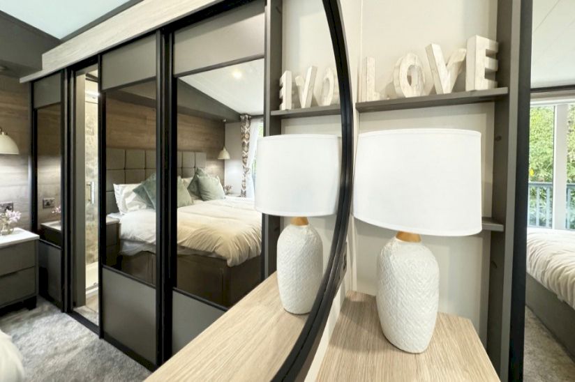 Two Bed Victory Lakewood (42x14) 2023 Two Bed Victory Lakewood (42x14) 2023