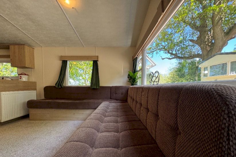 Three Bed Delta Radiant (35x12) 2014 Three Bed Delta Radiant (35x12) 2014