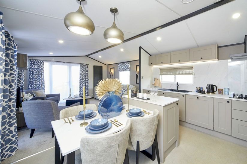 NEW Two Bed Sunseeker Opulence (43x13) NEW Two Bed Sunseeker Opulence (43x13)