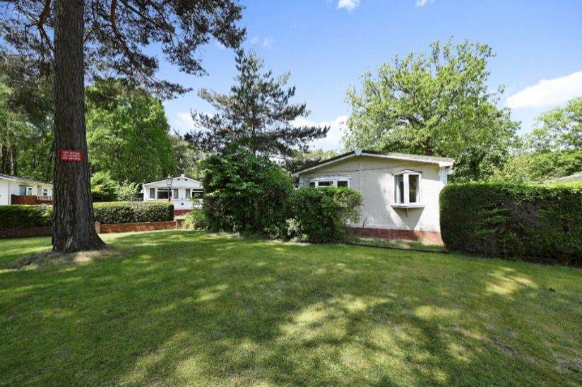 Two Bed Preowned Park Home (40x20) Two Bed Preowned Park Home (40x20)