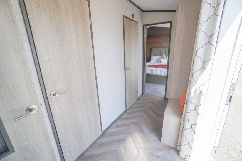 Two Bed Victory Lakewood (40x14) Two Bed Victory Lakewood (40x14)
