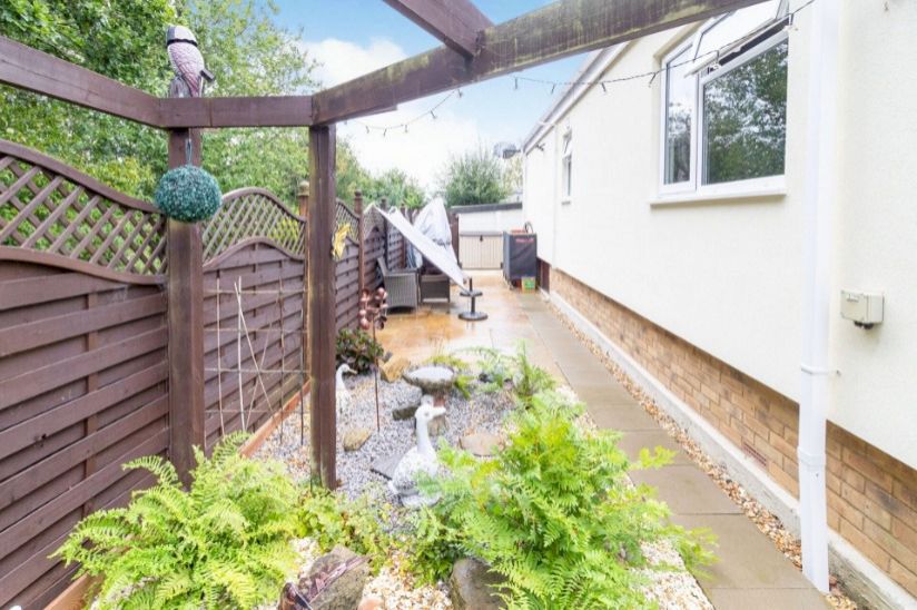 Two Bed Preowned Park Home (40x20) Two Bed Preowned Park Home (40x20)