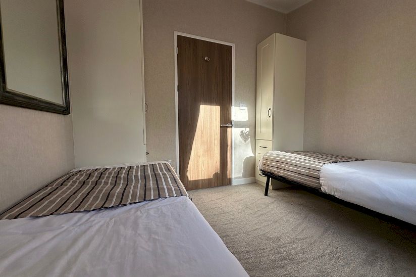 Two Bed Omar Westfield (34x16) 2014 Two Bed Omar Westfield (34x16) 2014