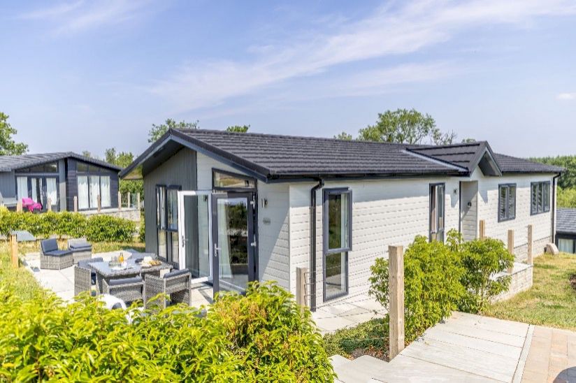 21 Rose Lodge 21 Rose Lodge