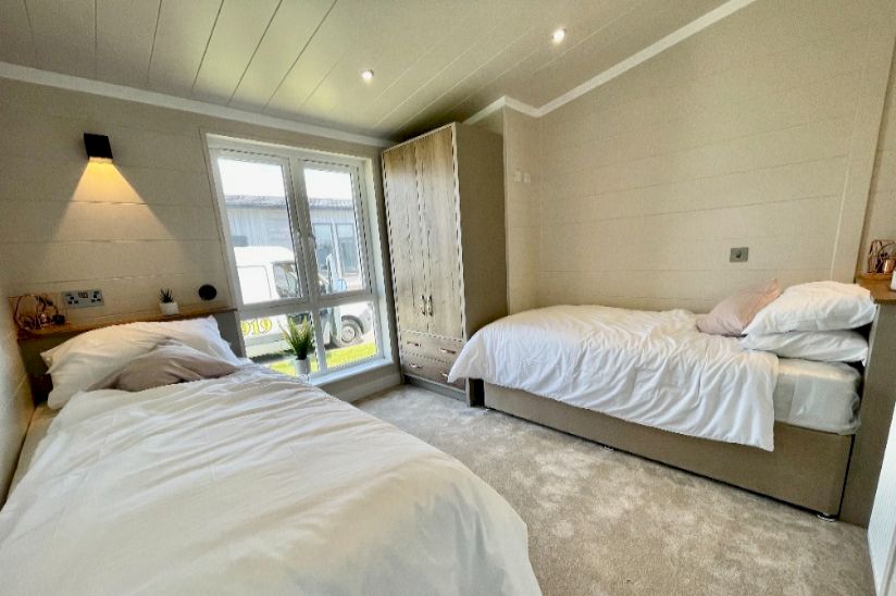 Two Bed Omar Boutique (44x22) 2022 Two Bed Omar Boutique (44x22) 2022