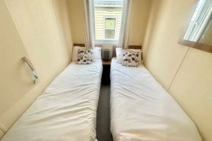 Two Bed Regal Regency (28x12) 2013 Two Bed Regal Regency (28x12) 2013