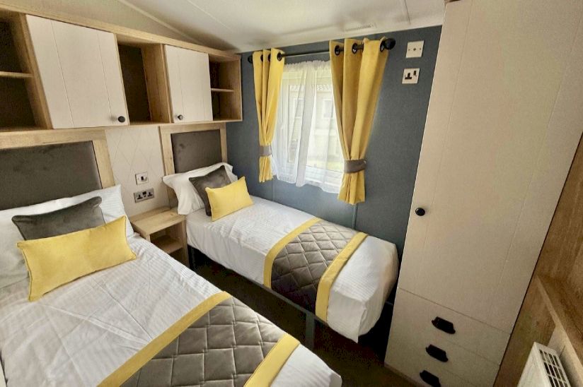 Two Bed Willerby Gainsborough (38x12) Two Bed Willerby Gainsborough (38x12)