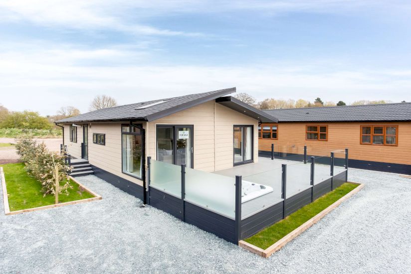 Two Bed Omar Alderney (45x22) 2020 Two Bed Omar Alderney (45x22) 2020