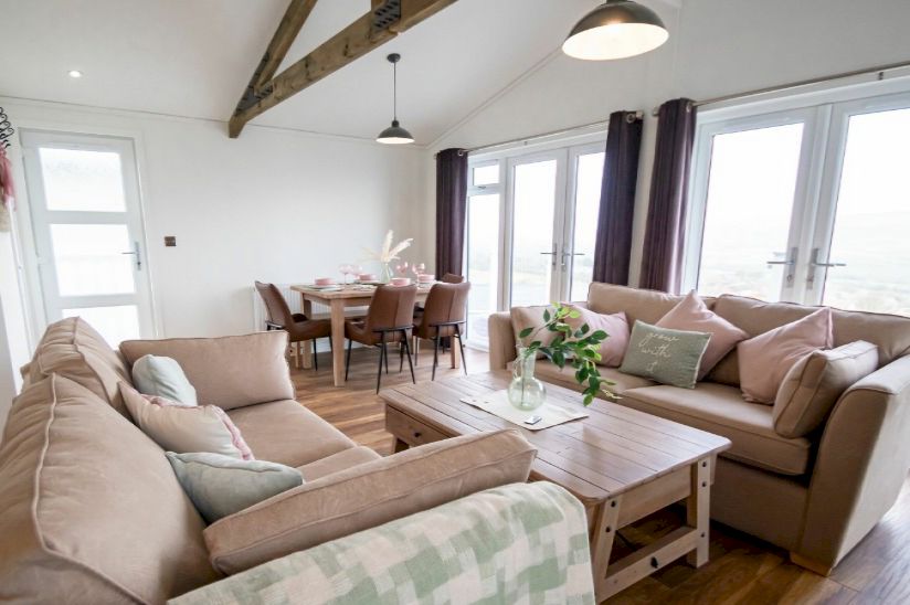 Three Bed Pathfinder Retreat (40x20) Three Bed Pathfinder Retreat (40x20)
