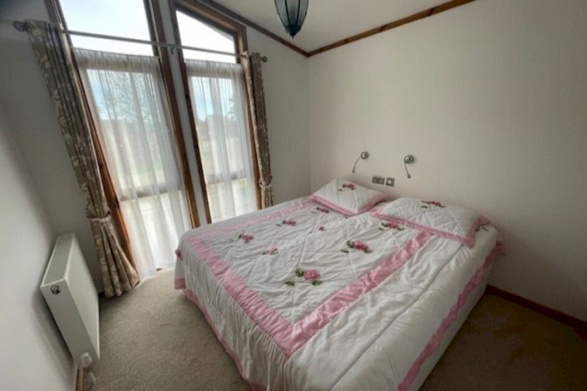 Two Bed Tingdene Warreners (45x20) Two Bed Tingdene Warreners (45x20)
