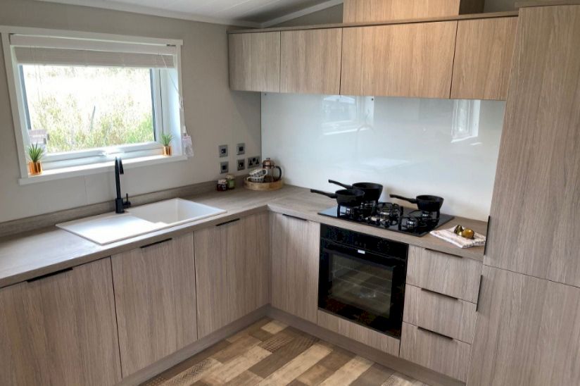 Two Bed Victory Faraday (40x20) 2023 Two Bed Victory Faraday (40x20) 2023