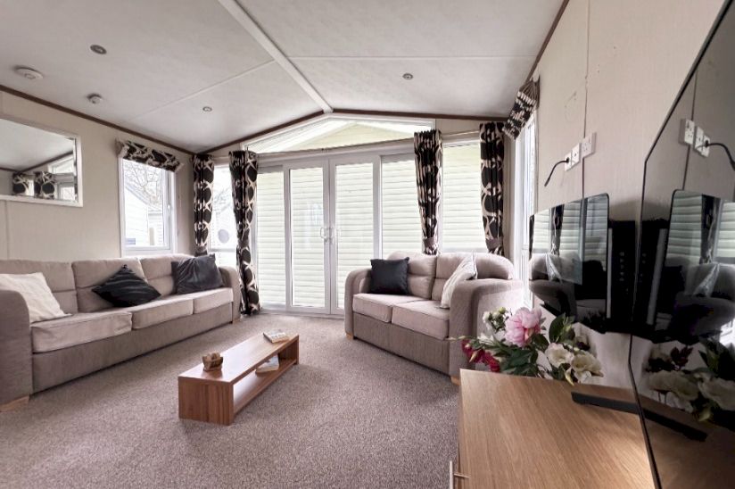Three Bed Pemberton Park Lane (42x14) 2016 Three Bed Pemberton Park Lane (42x14) 2016