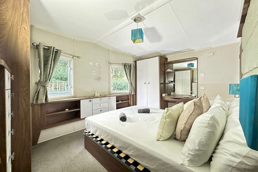 Two Bed Willerby Skyline (39x13) 2014 Two Bed Willerby Skyline (39x13) 2014