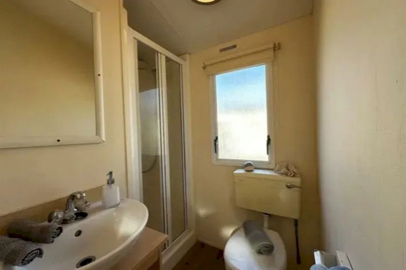 Two Bed Pre-Owned Willerby Magnum (28x10) 2010 Two Bed Pre-Owned Willerby Magnum (28x10) 2010