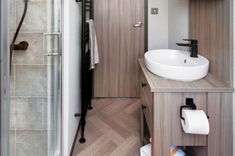Two Bed Victory Lochwood (38x12) 2022 Two Bed Victory Lochwood (38x12) 2022