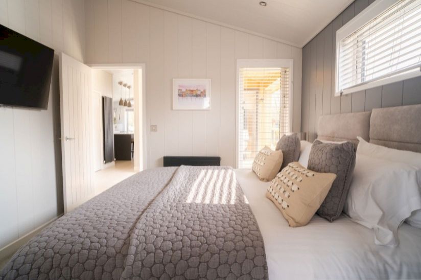 Two Bed Bespoke Retreat (45x22) 2022 Two Bed Bespoke Retreat (45x22) 2022