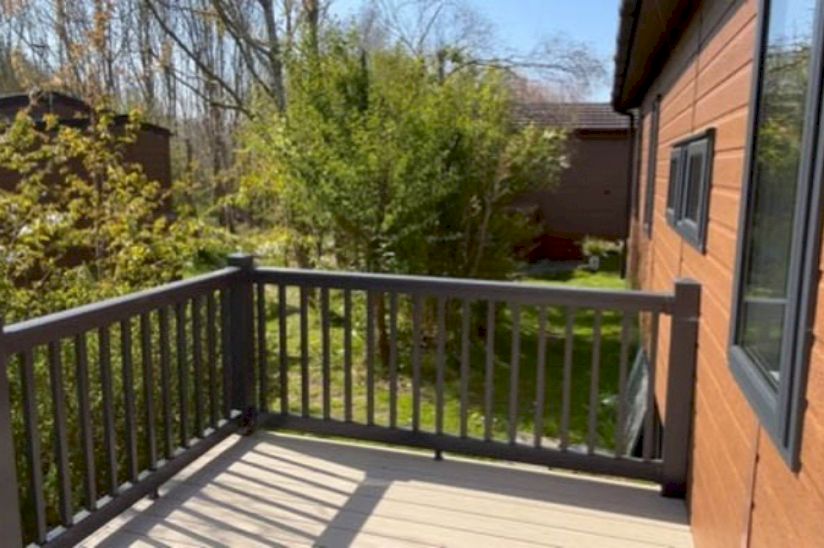 Two Bed Pemberton Arrondale (42x16) Two Bed Pemberton Arrondale (42x16)