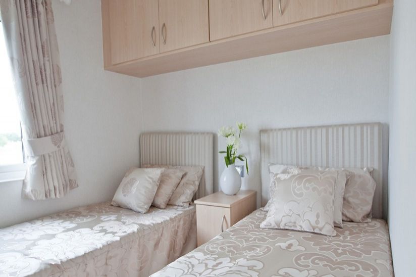 Two Bed Stately Albion Warwick (40x20) Two Bed Stately Albion Warwick (40x20)