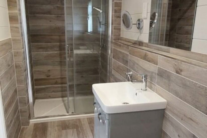 Two Bed Bespoke Lodge (51x22) Two Bed Bespoke Lodge (51x22)
