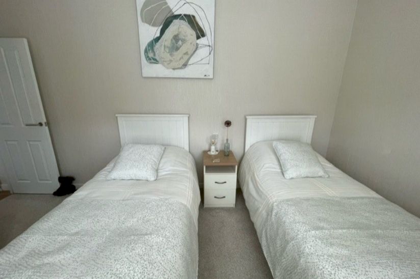 Two Bed Bespoke Omar (36x20) 2017 Two Bed Bespoke Omar (36x20) 2017