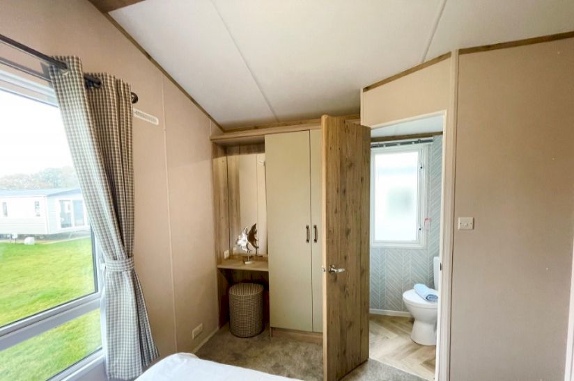 Three Bed Atlas Debonair (40x13) 2023 Three Bed Atlas Debonair (40x13) 2023