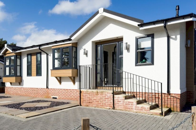 Two Bed Stately Albion Woburn (40x20) Two Bed Stately Albion Woburn (40x20)