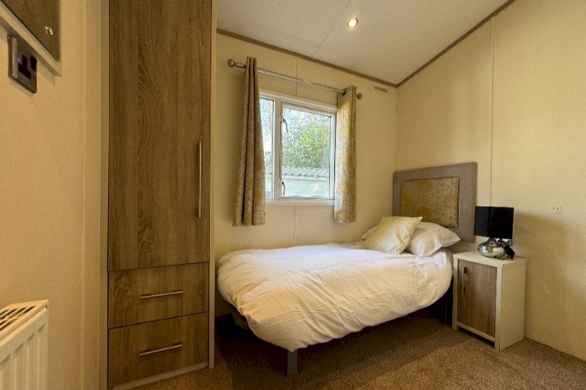 Two Bed Carnaby Helmsley (39x13) 2017 Two Bed Carnaby Helmsley (39x13) 2017