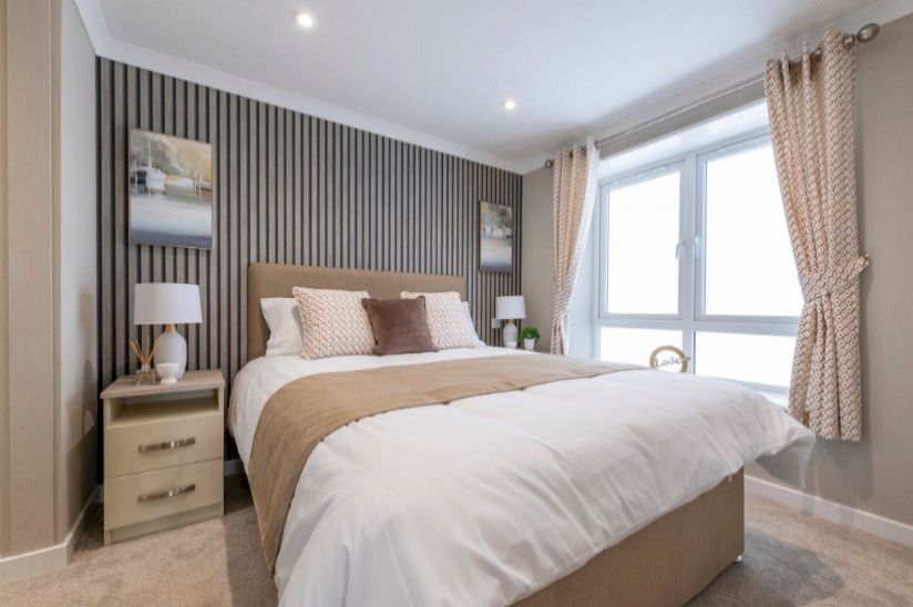 Two Bed Omar Image (40x20) Two Bed Omar Image (40x20)