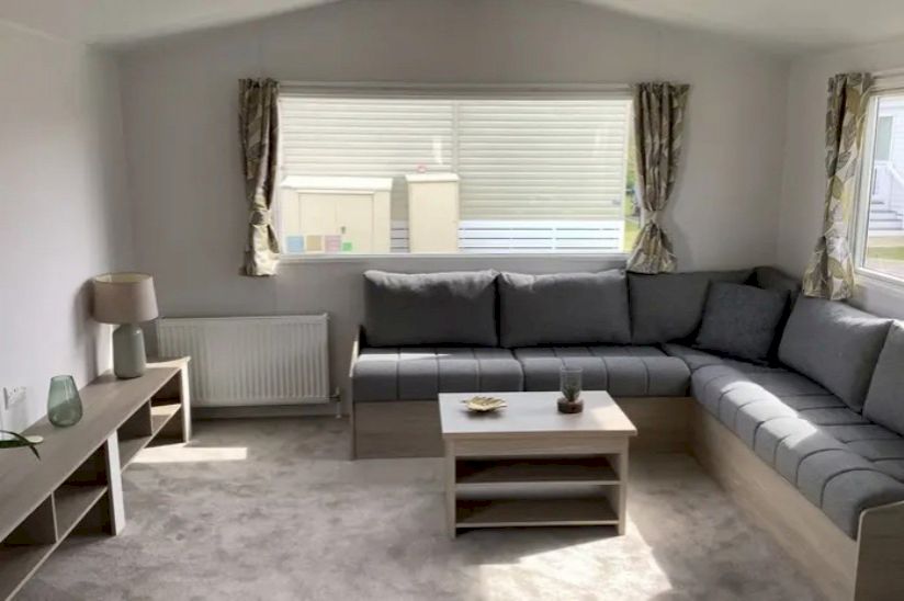 Two Bed Atlas Fanfare (35x12) 2024 Two Bed Atlas Fanfare (35x12) 2024