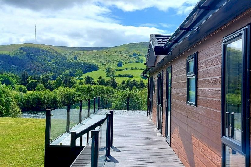 Two Bed Bespoke Lodge (51x22) Two Bed Bespoke Lodge (51x22)
