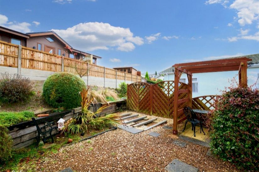 Two Bed Stately Albion Contemporary Two Bed Stately Albion Contemporary