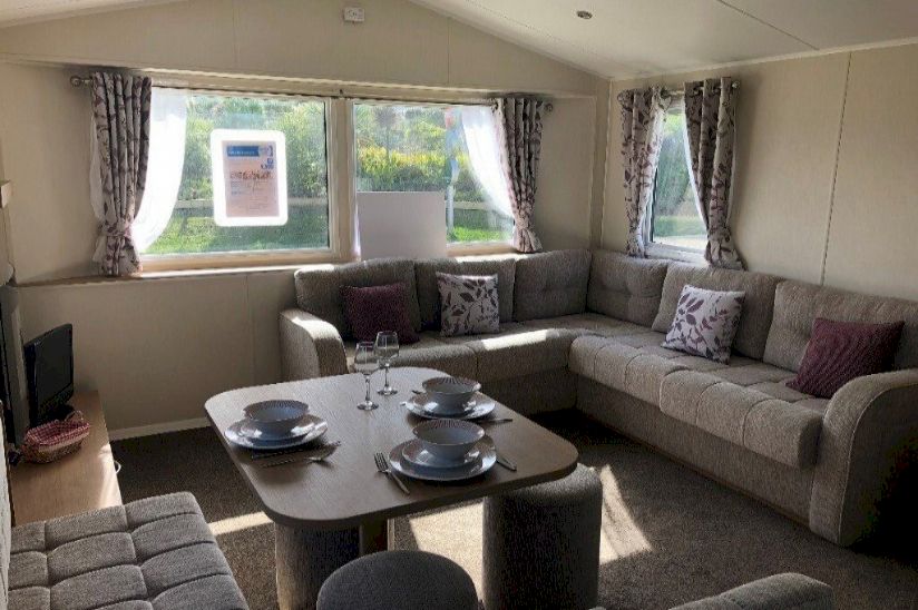 Two bed Willerby Seasons (12x35) 2018 Two bed Willerby Seasons (12x35) 2018